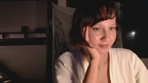 Snapshot of wanderwhitch chatting on February 2026 02:48:01 AM Miya online show from February 2026 02:48:01 AM