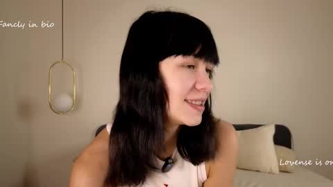 Betti online show from November 2025 11:33:01 AM