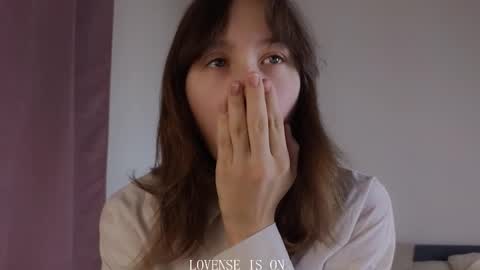 Betti online show from December 2025 12:40:01 AM