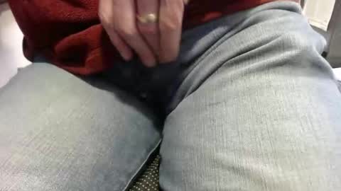 Snapshot of wannajobuddy chatting on December 2025 03:36:02 AM curiousforwhatever online show from December 2025 03:36:02 AM