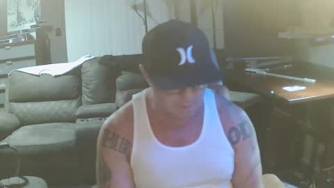 Snapshot of wantitbutyoucanthaveit chatting on January 2026 01:31:01 AM inittogetitin online show from January 2026 01:31:01 AM