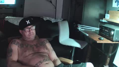 Snapshot of wantitbutyoucanthaveit chatting on February 2026 12:43:02 PM inittogetitin online show from February 2026 12:43:02 PM