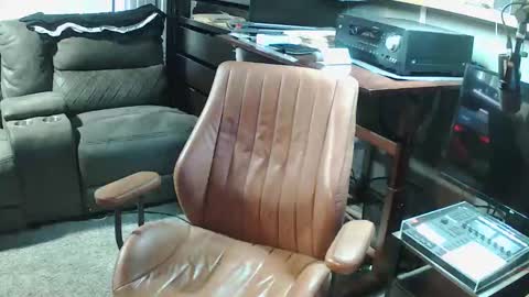 Snapshot of wantitbutyoucanthaveit chatting on February 2026 07:23:02 PM inittogetitin online show from February 2026 07:23:02 PM