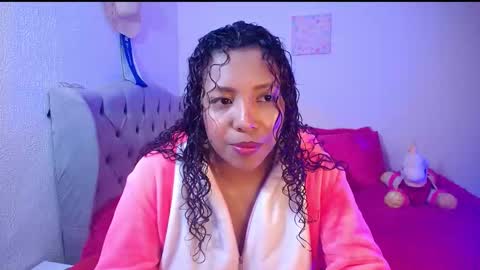 EMILY online show from September 2025 07:30:02 AM