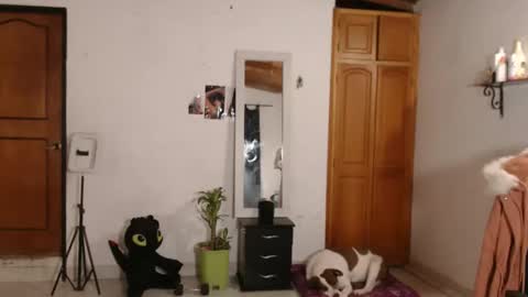 warrior_xena online show from October 2025 03:27:01 AM