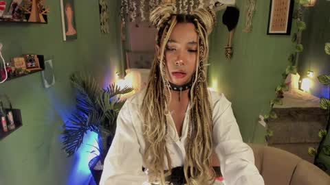 Snapshot of wayuu_goddess chatting on January 2025 03:56:02 PM Wayuu Goddess 3 online show from January 2025 03:56:02 PM