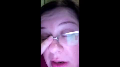 Snapshot of webgirl2 chatting on December 2024 09:46:01 PM Marina online show from December 2024 09:46:01 PM