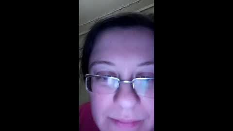 Snapshot of webgirl2 chatting on December 2024 08:37:02 PM Marina online show from December 2024 08:37:02 PM