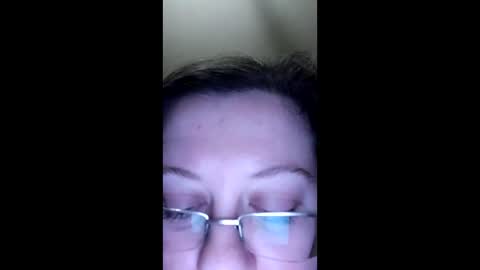 Snapshot of webgirl2 chatting on December 2024 11:42:01 PM Marina online show from December 2024 11:42:01 PM