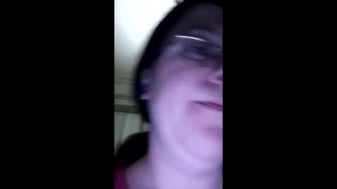 Snapshot of webgirl2 chatting on January 2025 02:43:02 AM Marina online show from January 2025 02:43:02 AM