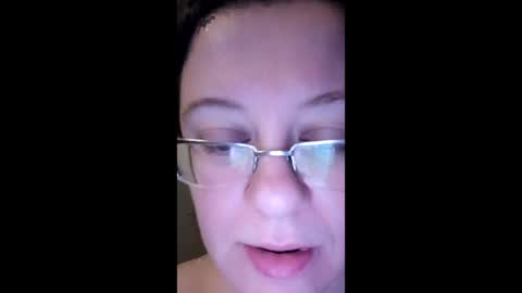 Snapshot of webgirl2 chatting on January 2025 01:42:02 AM Marina online show from January 2025 01:42:02 AM