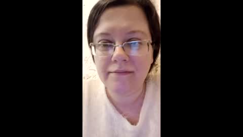 Snapshot of webgirl2 chatting on January 2025 05:37:01 PM Marina online show from January 2025 05:37:01 PM