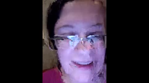 Snapshot of webgirl2 chatting on January 2025 10:39:01 PM Marina online show from January 2025 10:39:01 PM