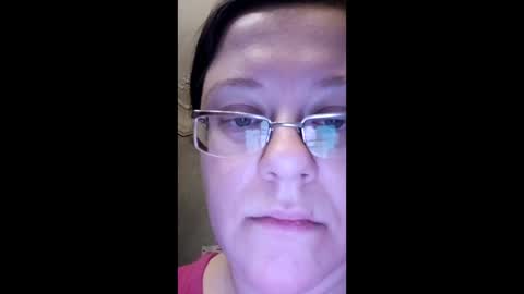 Snapshot of webgirl2 chatting on January 2025 11:10:01 PM Marina online show from January 2025 11:10:01 PM