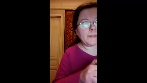 Snapshot of webgirl2 chatting on March 2025 10:38:02 PM Marina online show from March 2025 10:38:02 PM