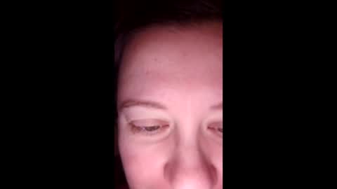 Snapshot of webgirl2 chatting on March 2025 01:06:01 AM Marina online show from March 2025 01:06:01 AM