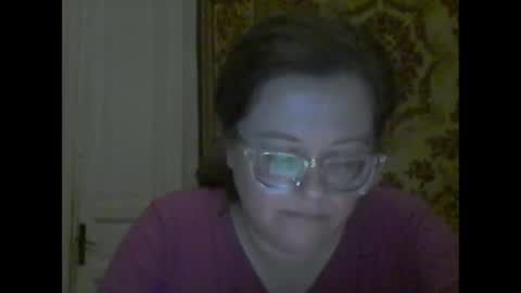 Snapshot of webgirl2 chatting on September 2025 10:33:01 PM Marina online show from September 2025 10:33:01 PM