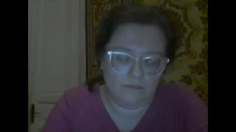 Snapshot of webgirl2 chatting on September 2025 08:33:02 PM Marina online show from September 2025 08:33:02 PM