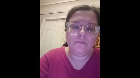 Snapshot of webgirl2 chatting on October 2025 04:50:01 PM Marina online show from October 2025 04:50:01 PM