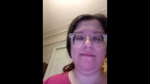 Snapshot of webgirl2 chatting on October 2025 03:07:01 PM Marina online show from October 2025 03:07:01 PM