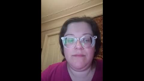 Snapshot of webgirl2 chatting on October 2025 12:03:01 AM Marina online show from October 2025 12:03:01 AM