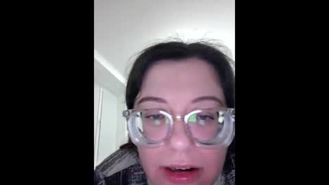 Snapshot of webgirl2 chatting on November 2025 03:46:01 PM Marina online show from November 2025 03:46:01 PM