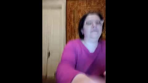 Marina online show from April 2026 09:17:01 PM