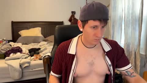 Snapshot of webslingxxxx chatting on October 2025 04:49:01 PM webslingxxxx online show from October 2025 04:49:01 PM