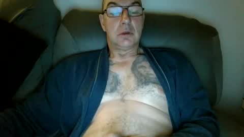 Snapshot of wechatistrokeurub chatting on November 2025 06:02:02 AM wechatistrokeurub online show from November 2025 06:02:02 AM