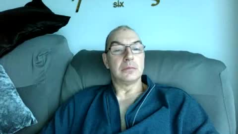 wechatistrokeurub online show from November 2025 08:45:01 AM