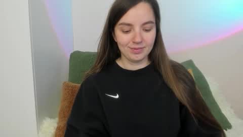 Snapshot of weird_bird chatting on February 2026 04:00:02 AM Weird Bird online show from February 2026 04:00:02 AM