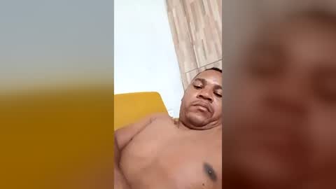 Snapshot of welitonsssantos5 chatting on June 2026 10:28:02 AM welitonsssantos5 online show from June 2026 10:28:02 AM