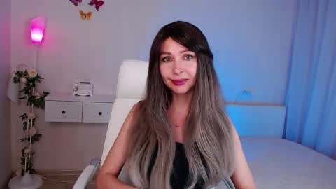 Snapshot of wendifoster chatting on March 2026 07:02:02 PM Wendi Foster online show from March 2026 07:02:02 PM