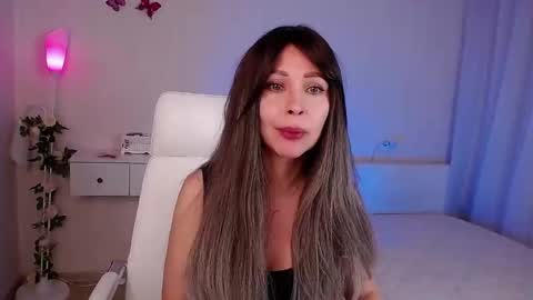 Snapshot of wendifoster chatting on March 2026 08:20:01 PM Wendi Foster online show from March 2026 08:20:01 PM