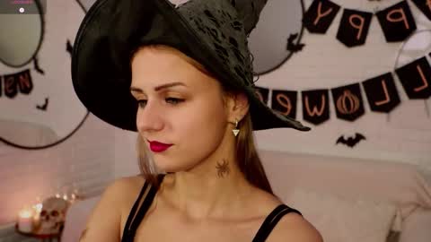 Im Wendy online show from October 2025 09:49:02 PM