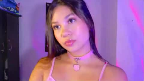 Snapshot of wendy_mills_ chatting on February 2026 05:15:01 AM Wendy online show from February 2026 05:15:01 AM