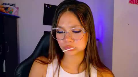 Snapshot of wendy_mills_ chatting on March 2026 12:50:02 AM Wendy online show from March 2026 12:50:02 AM