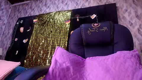 WEN SHENG online show from September 2025 07:15:02 PM