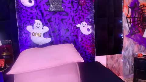 WEN SHENG online show from October 2025 07:12:02 PM