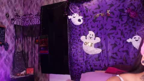 WEN SHENG online show from November 2025 07:16:02 PM