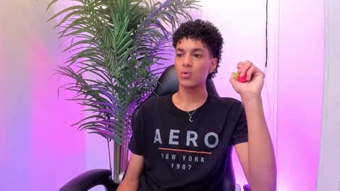 Snapshot of wes_gibbings chatting on January 2026 04:11:02 PM WES online show from January 2026 04:11:02 PM