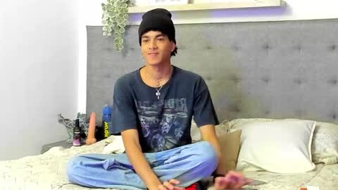 Snapshot of wes_gibbings chatting on February 2026 02:38:02 PM WES online show from February 2026 02:38:02 PM