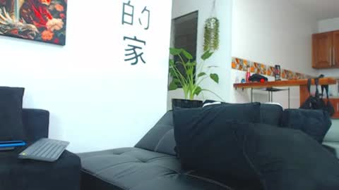 Wesley Rogger online show from June 2026 08:01:02 PM