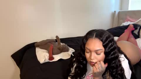 SheSquirts online show from November 2025 09:16:02 PM