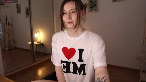 Rosa online show from September 2025 11:04:02 PM