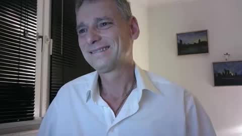 Franz online show from October 2025 10:29:02 PM