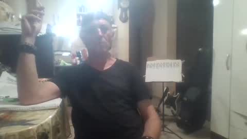 wg_colbert_noir online show from October 2025 01:00:01 PM