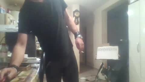 wg_colbert_noir online show from October 2025 10:16:02 AM