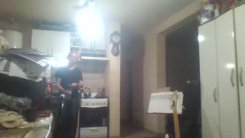 wg_colbert_noir online show from October 2025 12:27:02 PM