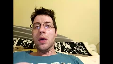 Snapshot of whatwouldyouliketosee chatting on January 2025 05:51:01 AM stoffy online show from January 2025 05:51:01 AM